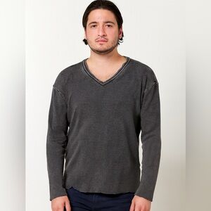 Johnston & Murphy Gray‎ V-Neck Sweater